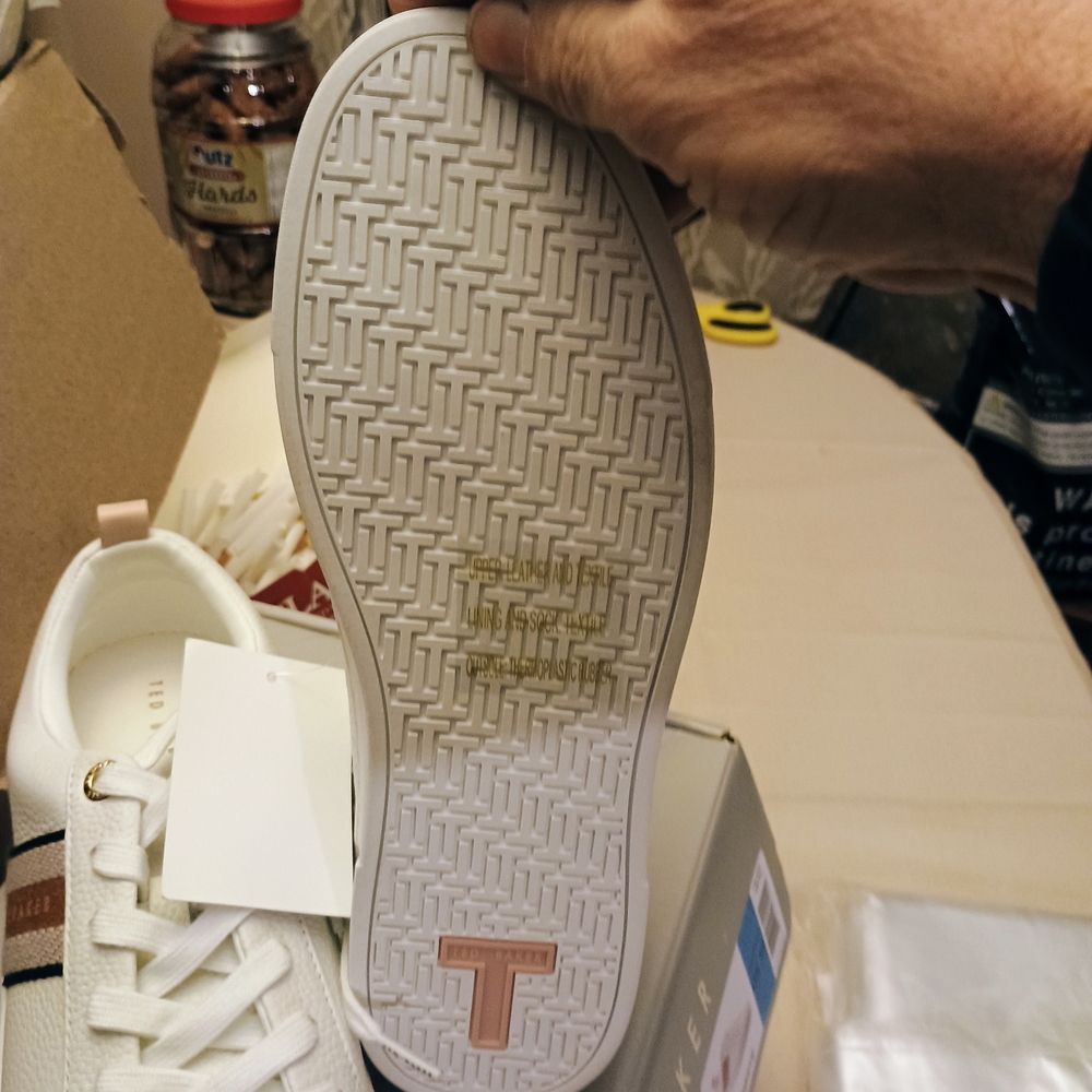Ted Baker White Sneakers - Picture 7 of 7